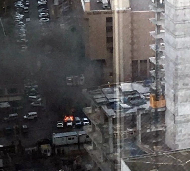 Son Dakika Haberi... İzmir Adliyesi yakınında patlama ( İzmir'de patlama, şehitlerimizin kimlikleri belli oldu )